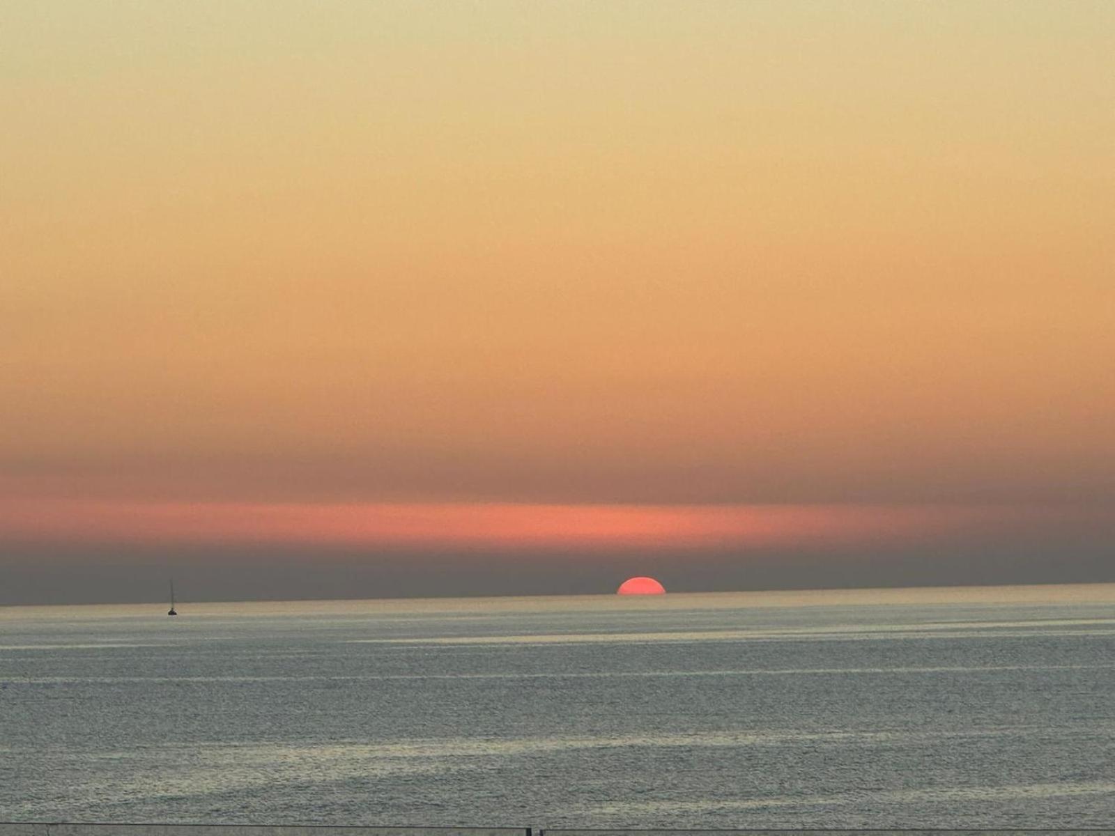 Alba Sul Mare By Caseserio Cefalù Kültér fotó